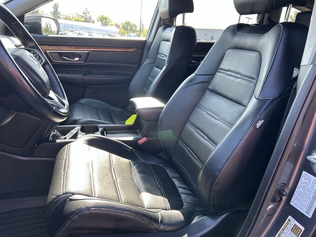 2018 Honda CR-V Touring photo 20