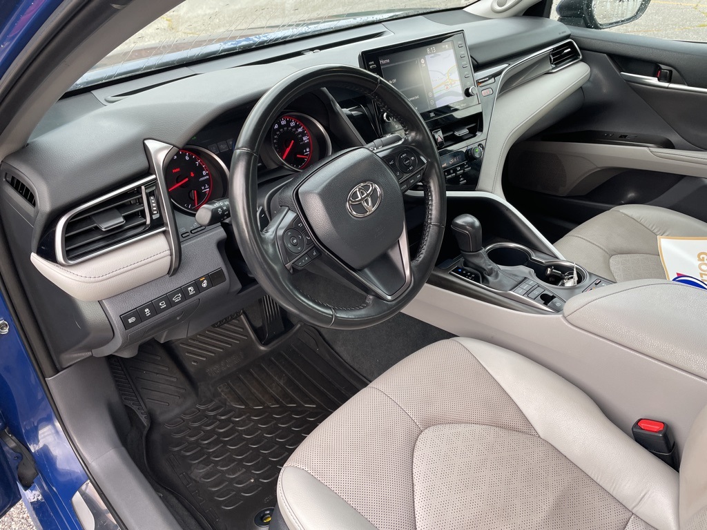 2023 Toyota Camry XSE V6 photo 8