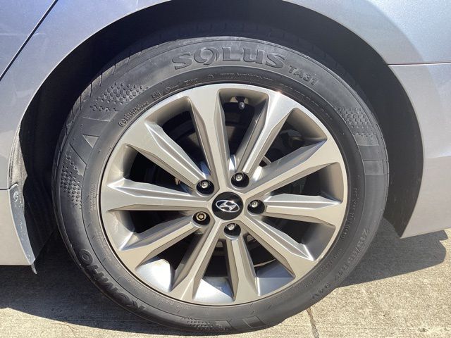 2017 Hyundai Sonata Limited photo 5
