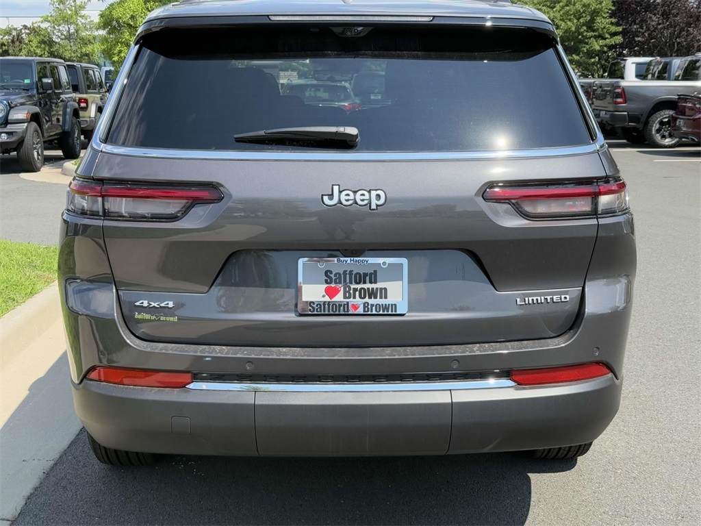 2025 Jeep Grand Cherokee Limited photo 11