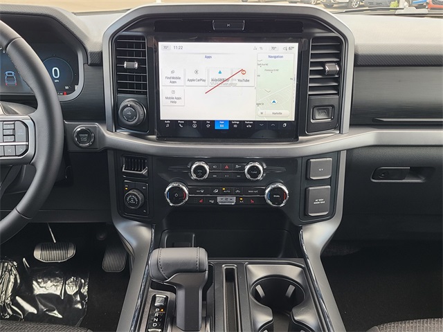 2025 Ford F-150 XLT photo 18