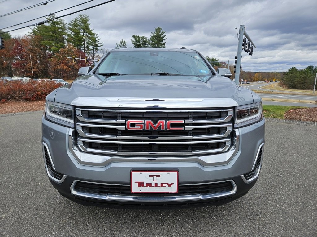 2023 Gmc Acadia SLE photo 2