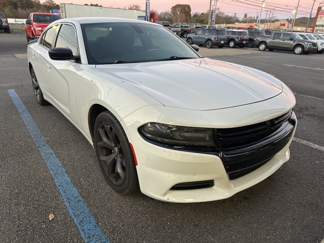 2017 Dodge Charger SE