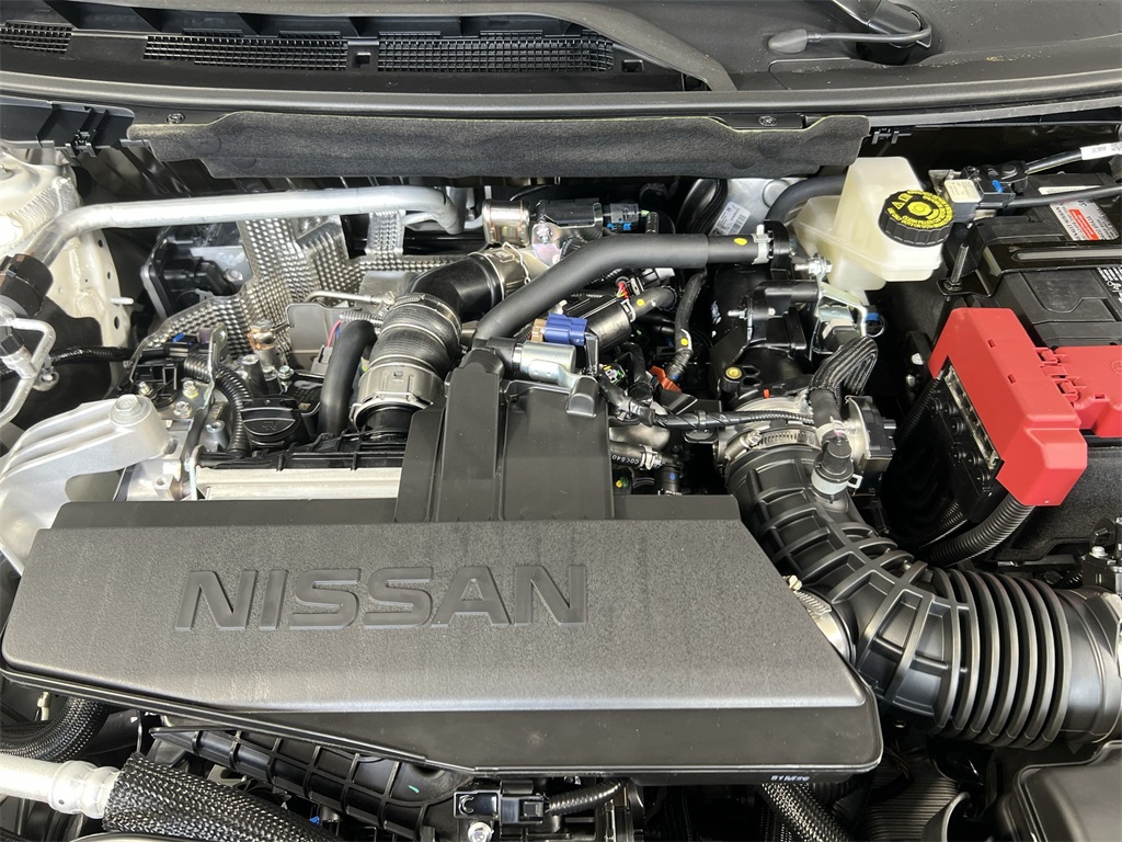 2026 Nissan Rogue SV photo 14