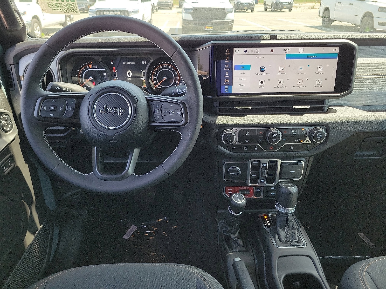 2025 Jeep Gladiator Willys photo 4