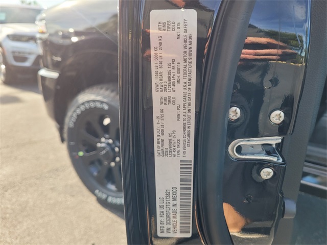 2026 Ram 2500 Laramie photo 18
