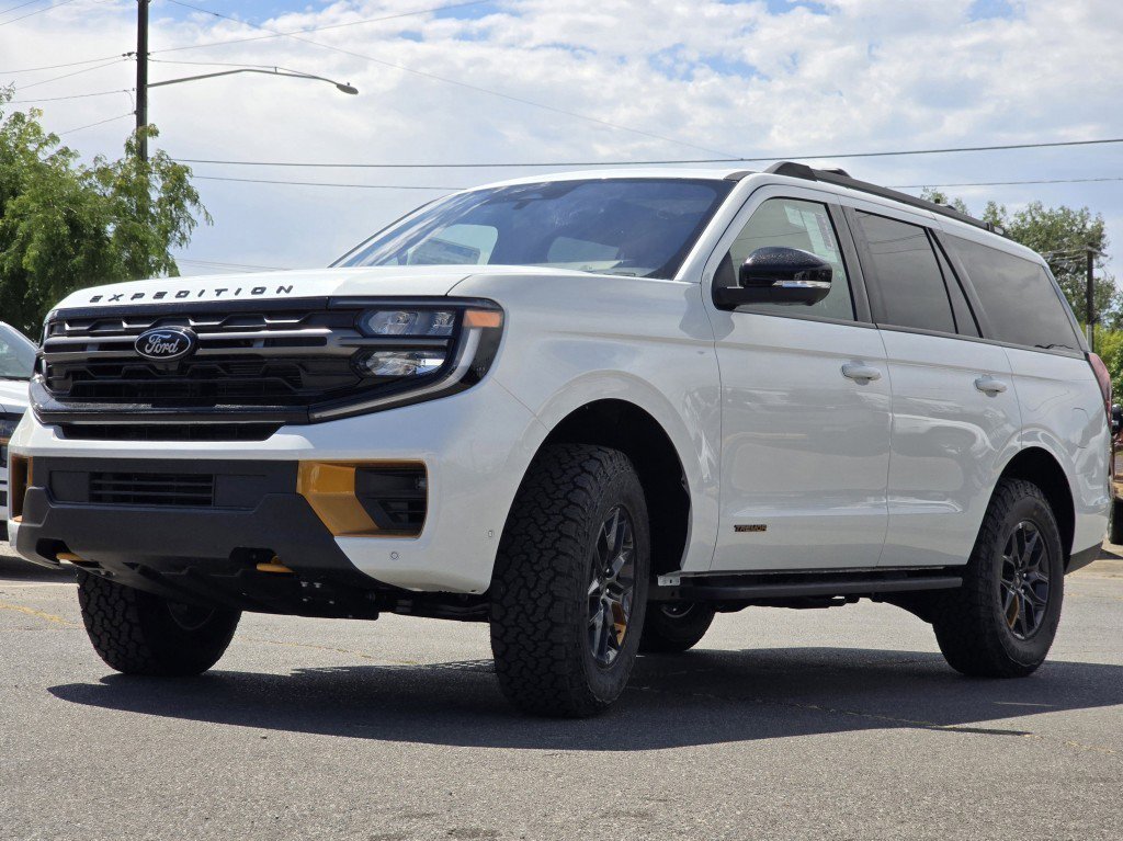2025 Ford Expedition photo 11