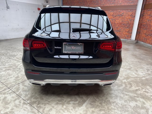 2022 Mercedes Benz GLC 300 4MATIC photo 4