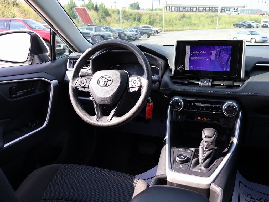 2024 Toyota RAV4 Hybrid LE photo 12