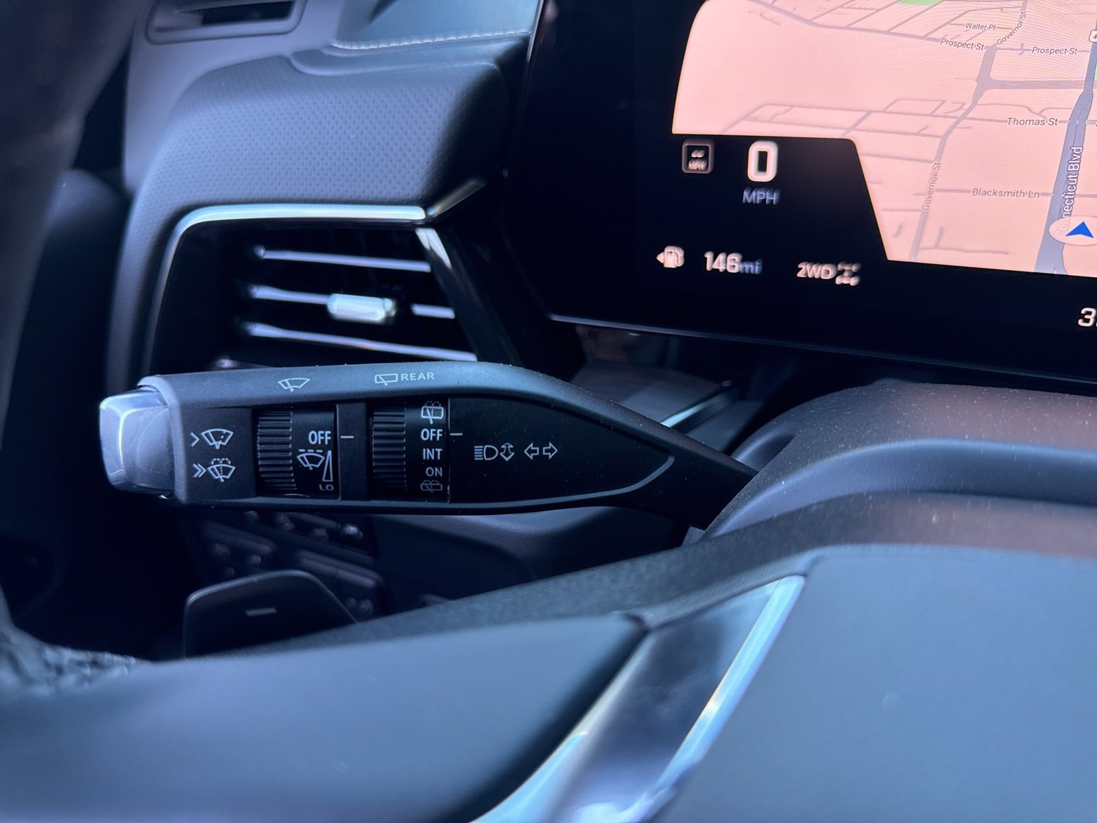 2025 Chevrolet Tahoe Premier photo 35