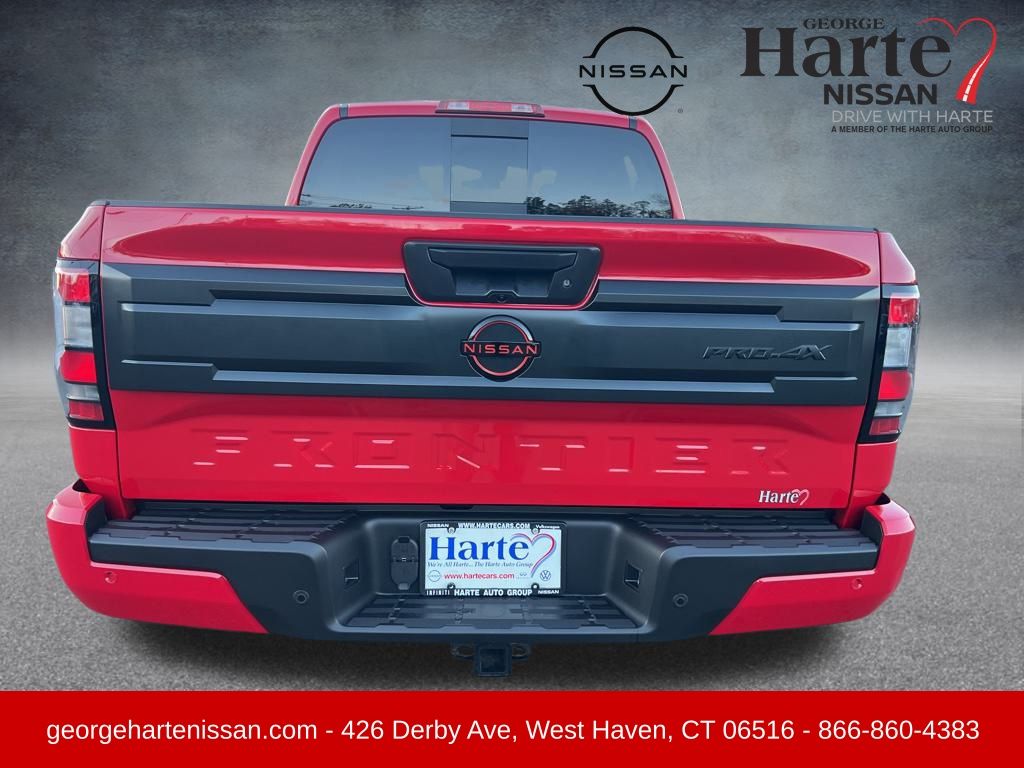 2025 Nissan Frontier Crew Cab PRO-4X photo 2