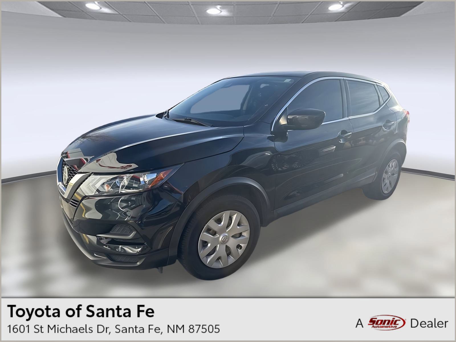 2020 Nissan Rogue Sport S's photo