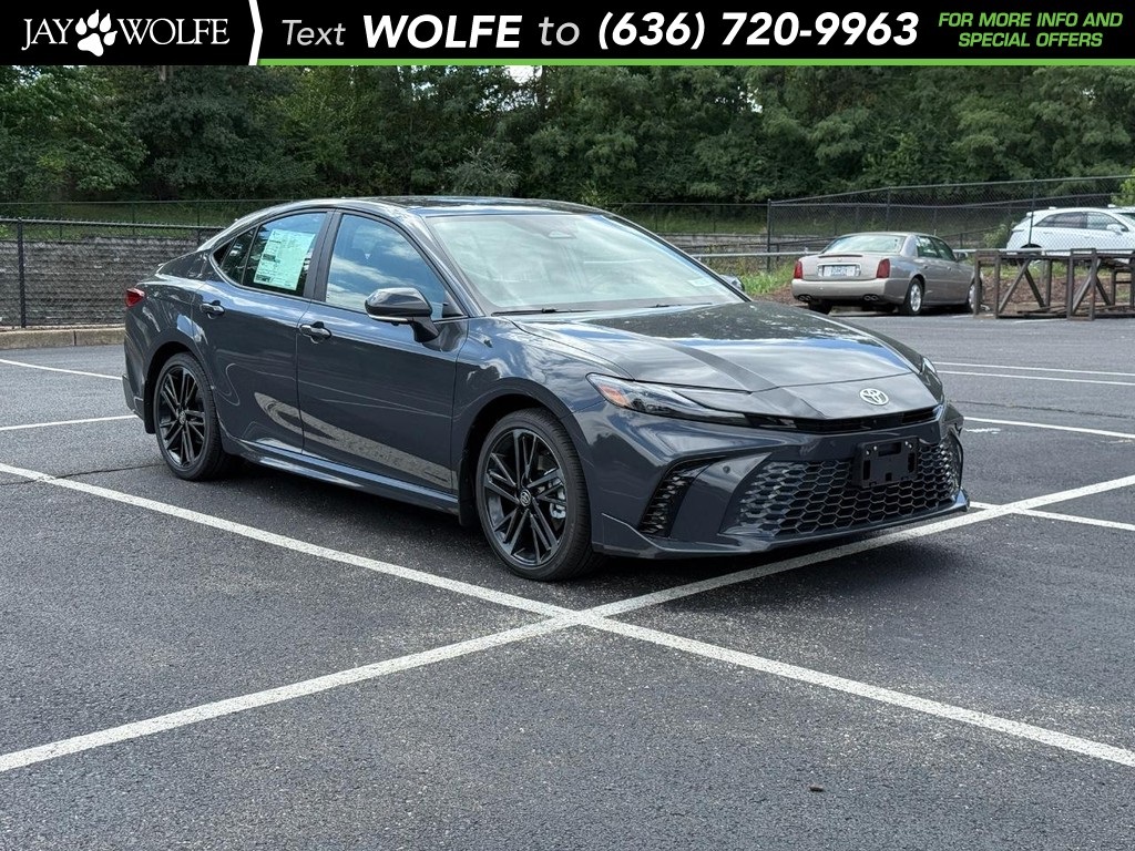 2025 Toyota Camry XSE's photo