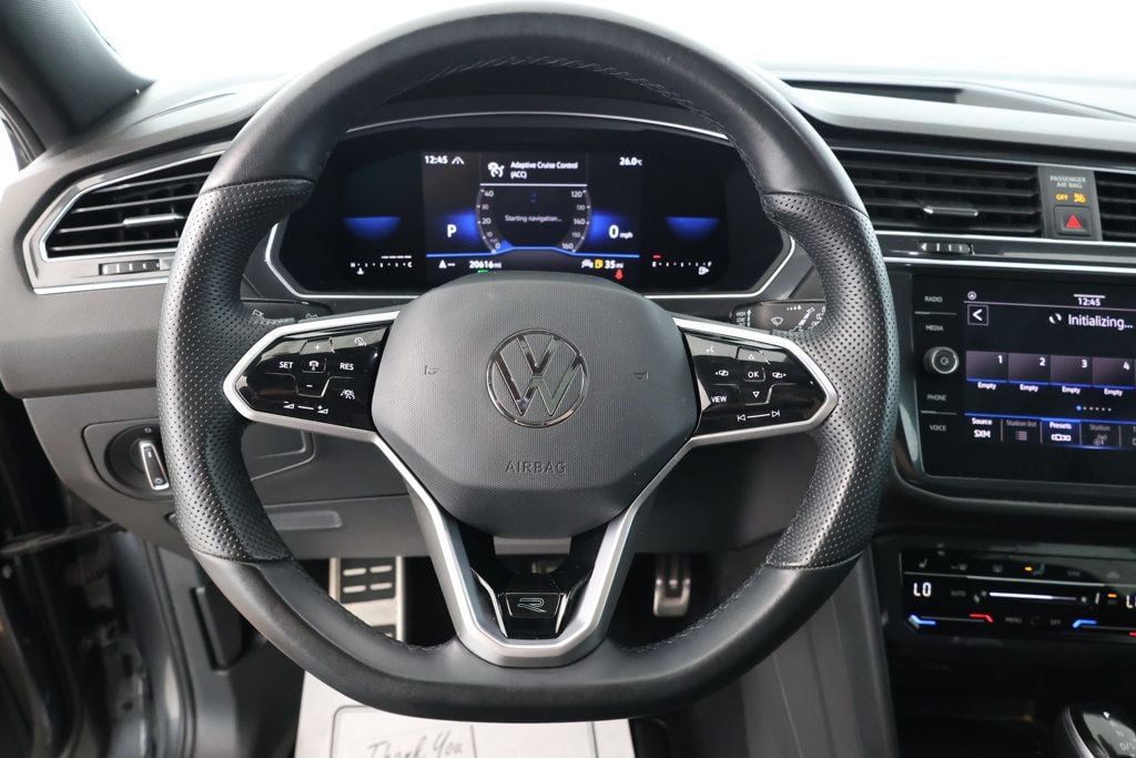 2022 Volkswagen Tiguan SE R-Line Black photo 12