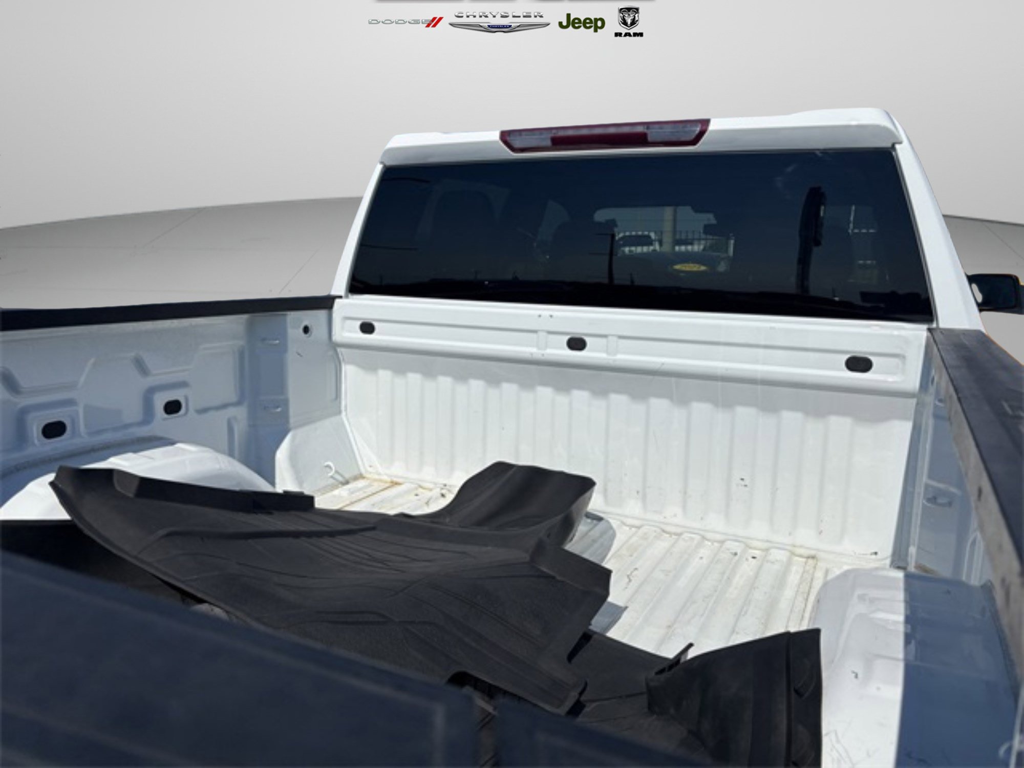 2023 Chevrolet Silverado 1500 Custom photo 10