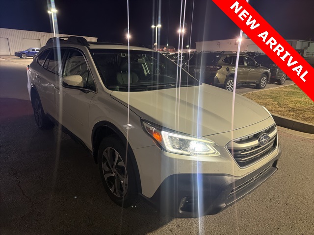 2022 Subaru Outback Limited's photo