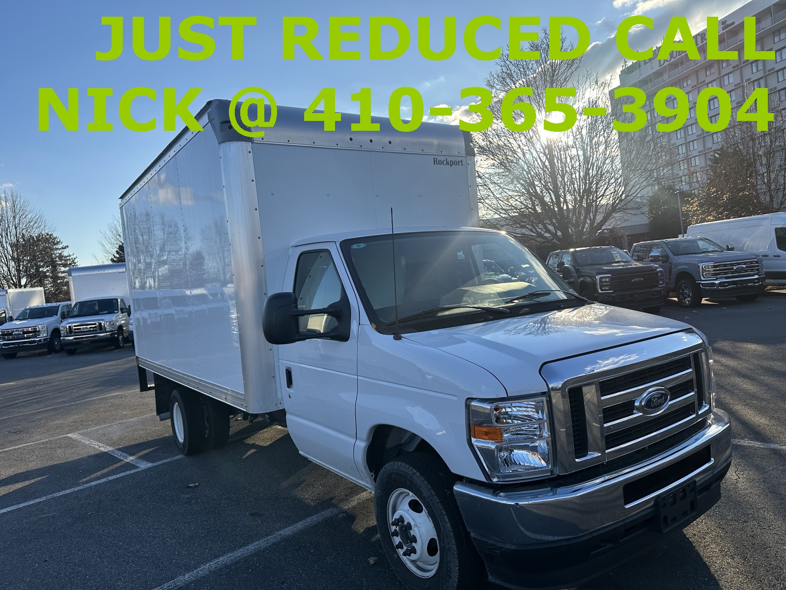 2025 Ford E-350 photo 3