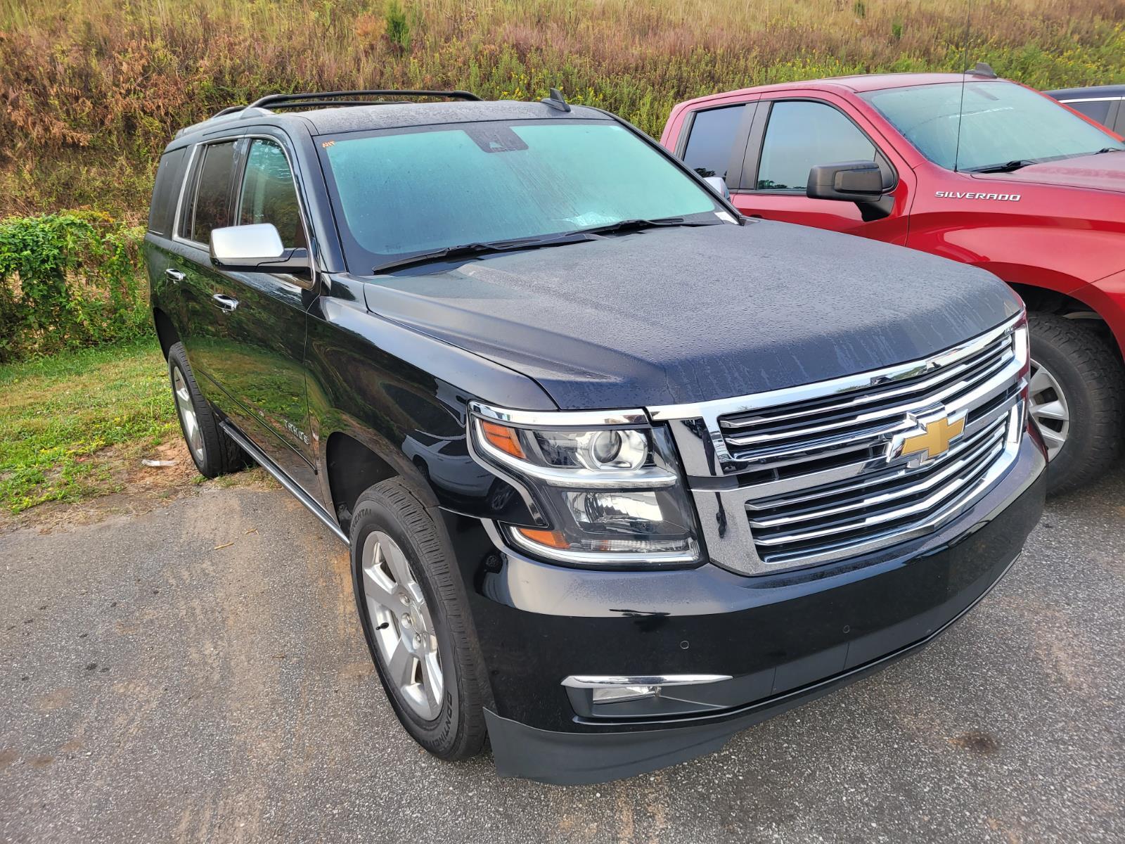 2020 Chevrolet Tahoe Premier photo 3