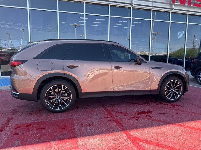 Used 2025 Melting Copper Metallic Mazda Premium Plus Package image 8