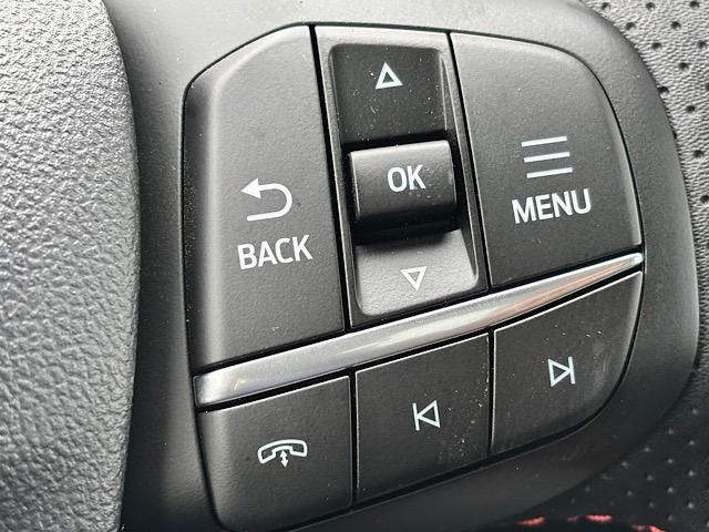 2025 Ford Escape ST-Line Select photo 31