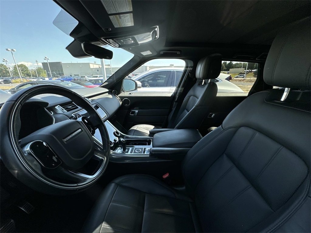 2019 Land Rover Range Rover Sport Supercharged Dynamic photo 2