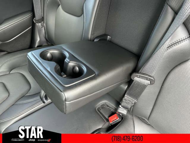 2021 Jeep Cherokee Latitude Lux photo 16
