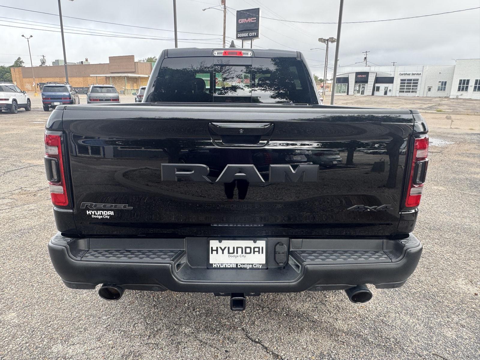 2021 Ram 1500 Rebel photo 3