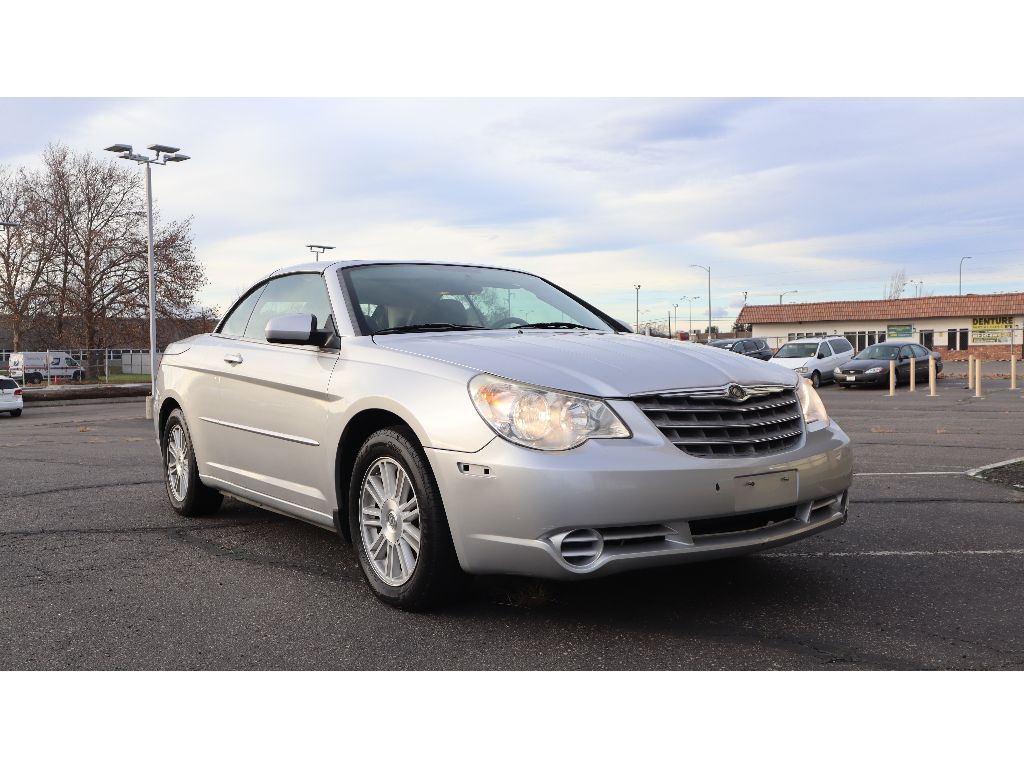 2008 Chrysler Sebring Touring's photo