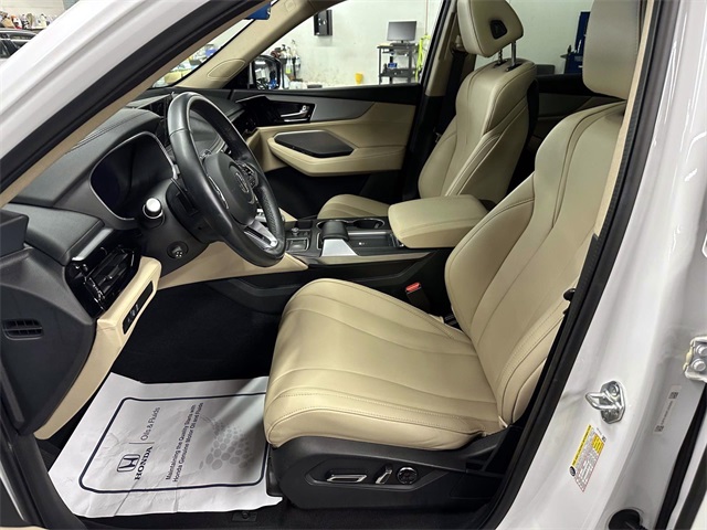 2023 Acura MDX SH-AWD photo 15