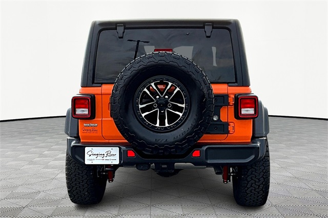 2025 Jeep Wrangler Willys photo 4