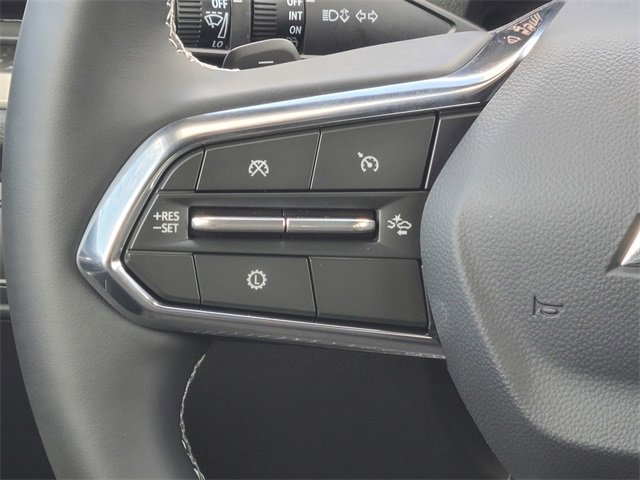 2026 Chevrolet Traverse photo 24