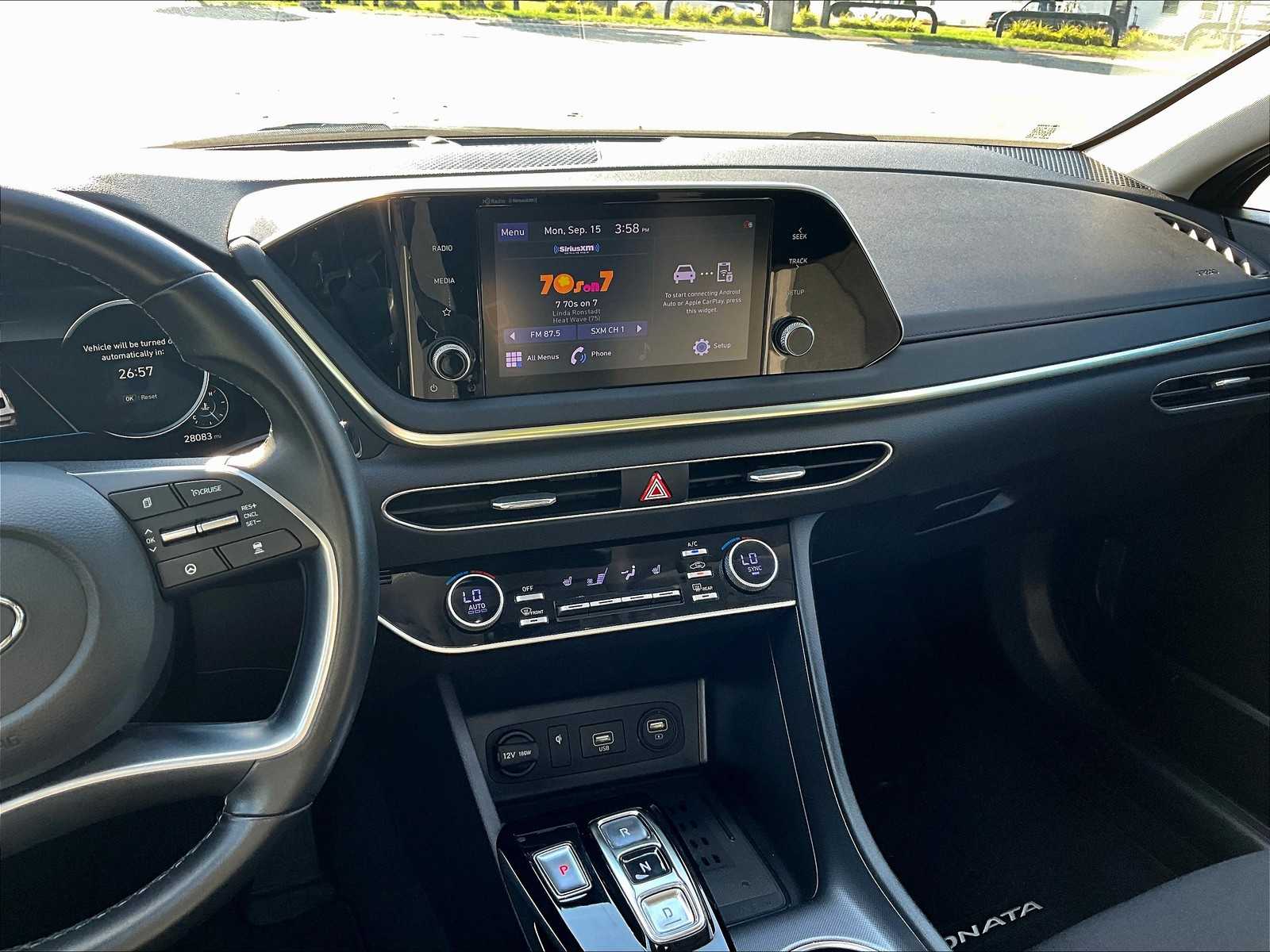 2022 Hyundai Sonata SEL photo 18
