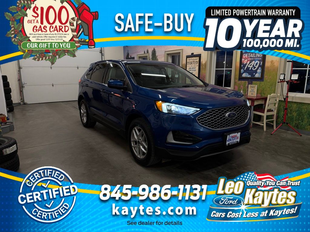 2023 Ford Edge SEL's photo