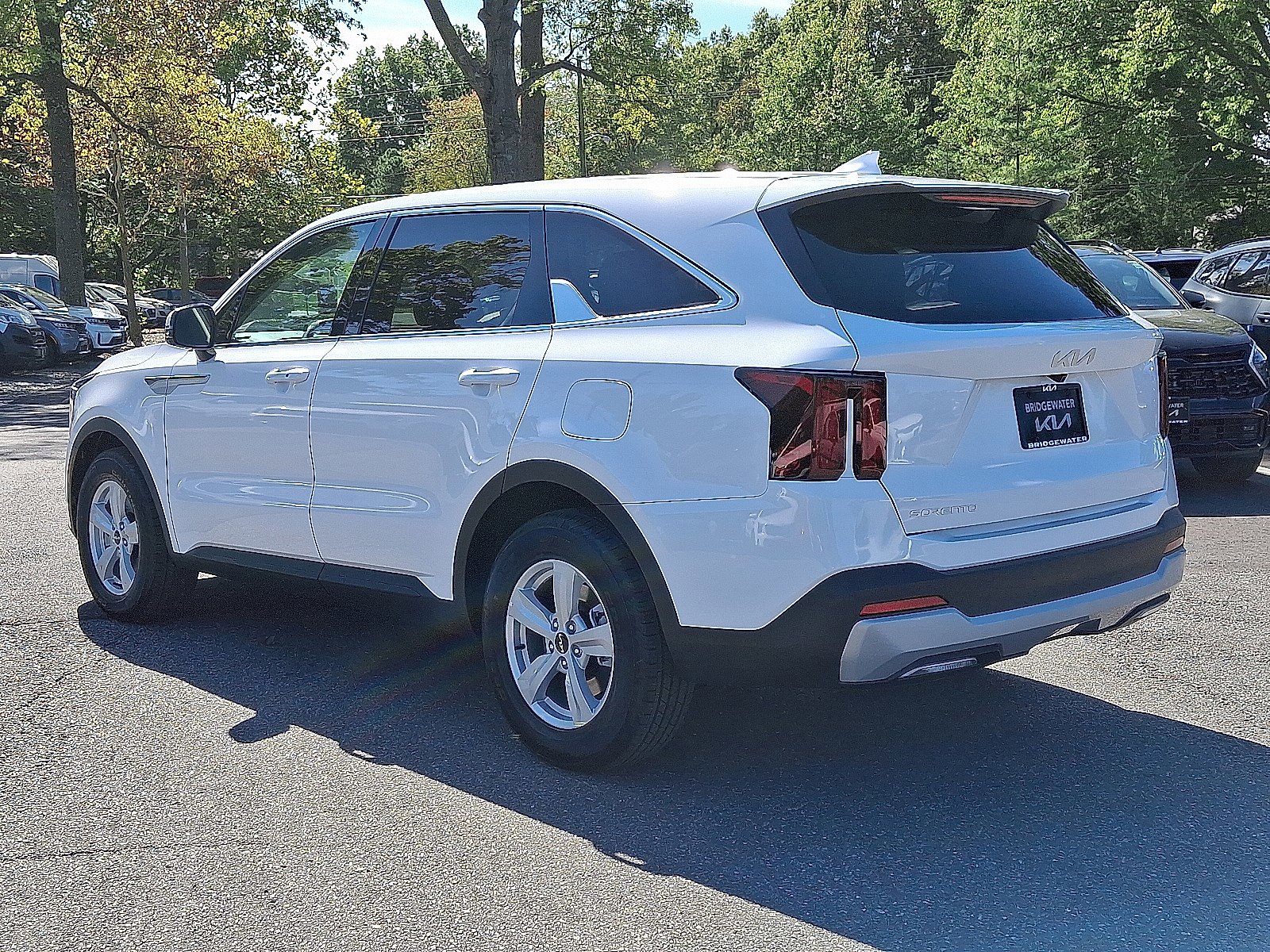 2026 Kia Sorento LX photo 3