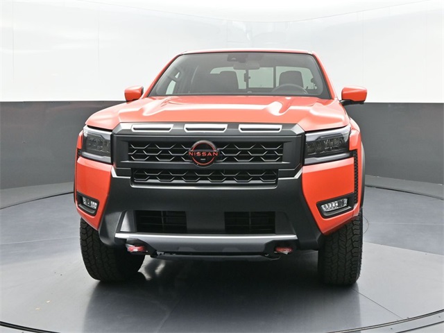 2026 Nissan Frontier PRO-4X photo 2
