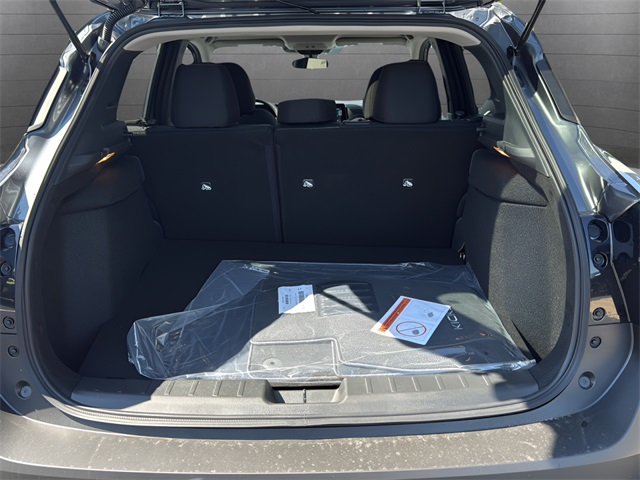 2026 Nissan Kicks SV photo 12