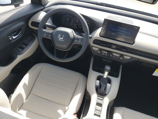 2026 Honda HR-V LX photo 12
