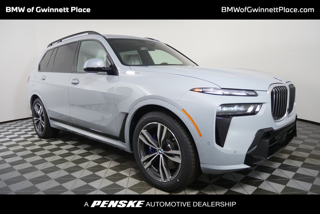2026 BMW X7 40i's photo