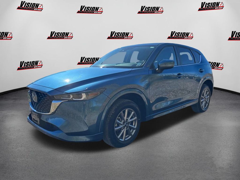 2024 Mazda CX-5 S Select Package's photo