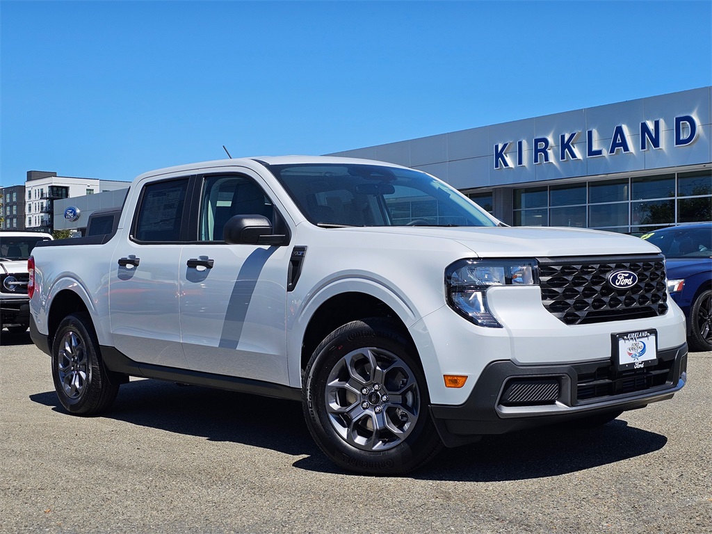 2025 Ford Maverick XLT's photo