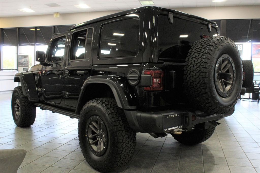 2024 Jeep Wrangler Rubicon 392 photo 17