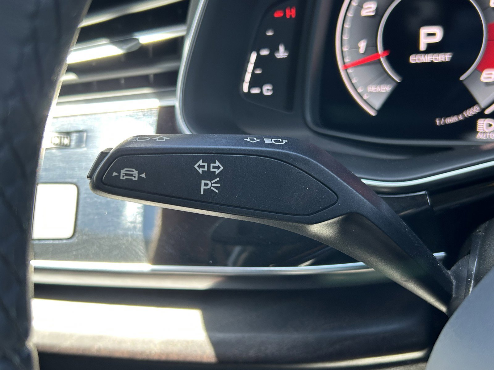 2021 Audi Q7 Premium Plus photo 23