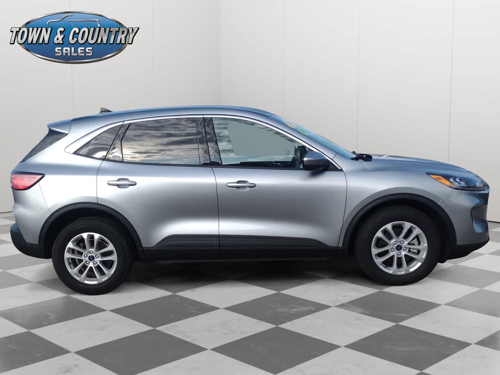 2021 Ford Escape SE Hybrid photo 7