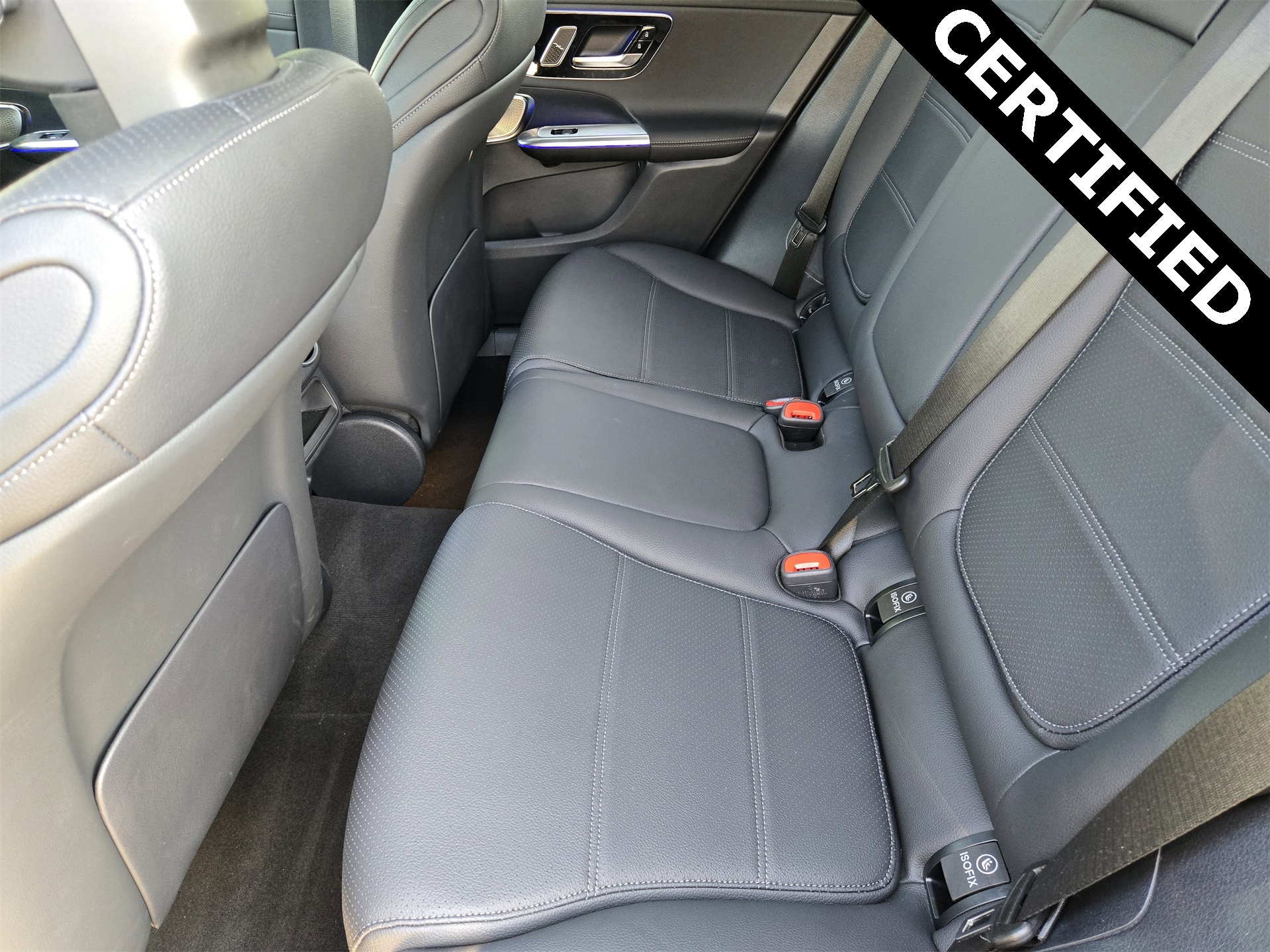 2025 Mercedes Benz GLC 300 photo 22