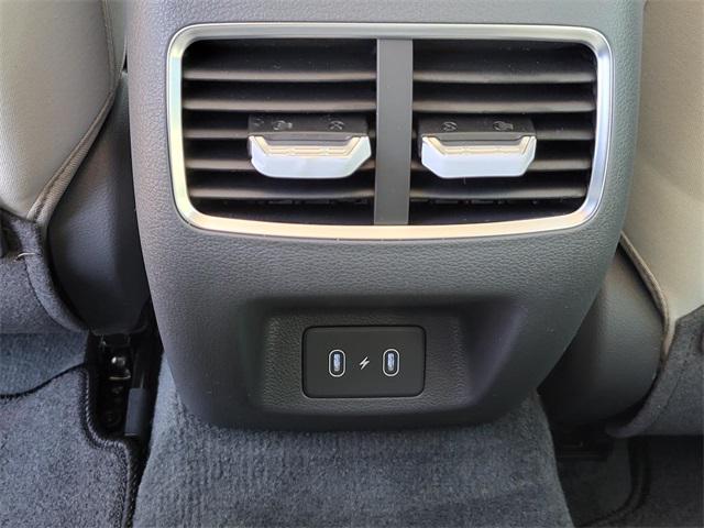 2025 Hyundai Sonata Hybrid SEL photo 9