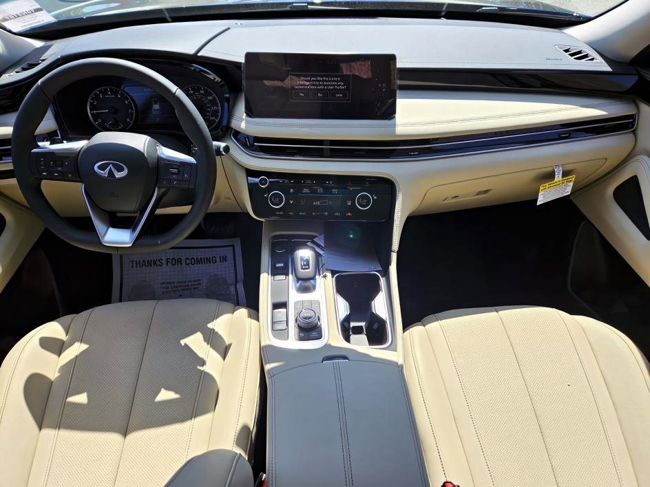 2025 Infiniti QX60 Pure photo 11