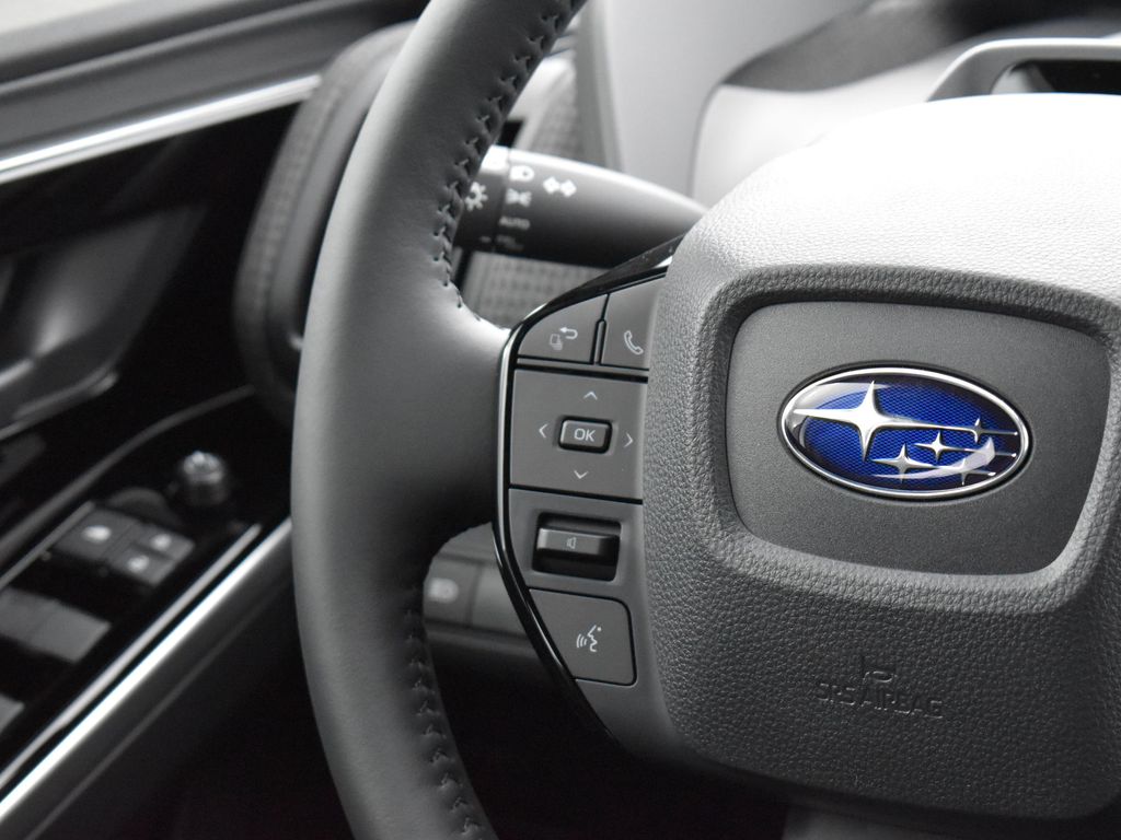 2025 Subaru Solterra Premium photo 15