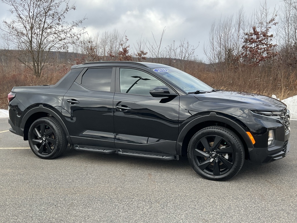 2023 Hyundai Santa Cruz Night's photo