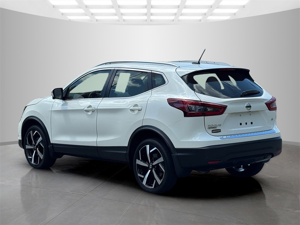 2022 Nissan Rogue Sport SL photo 4