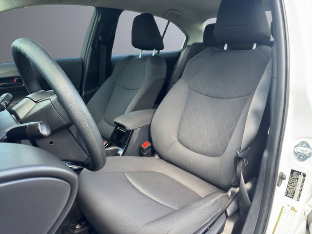 2022 Toyota Corolla LE photo 13